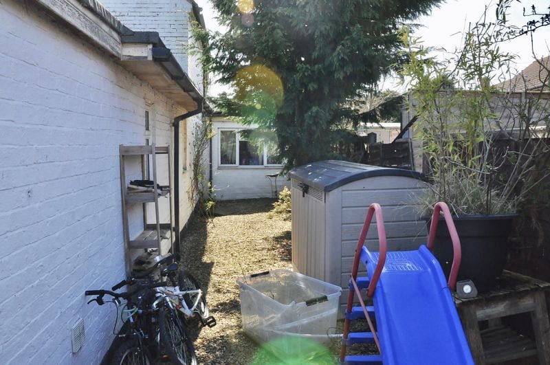 Gingerbread Cottage, 2 China Corner, Honeybourne, Evesham, WR11 7PH