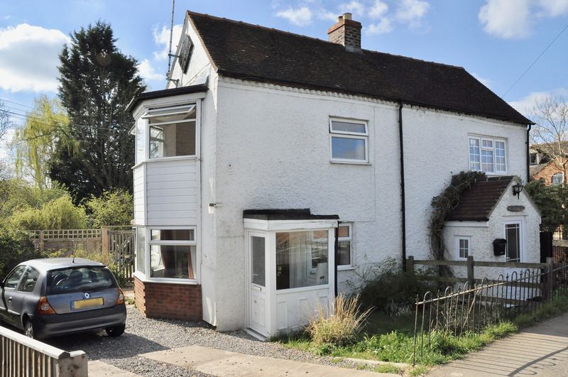 Cheltenham Road, Sedgeberrow, Evesham, WR11 7UJ • Chatterton Estate Agent