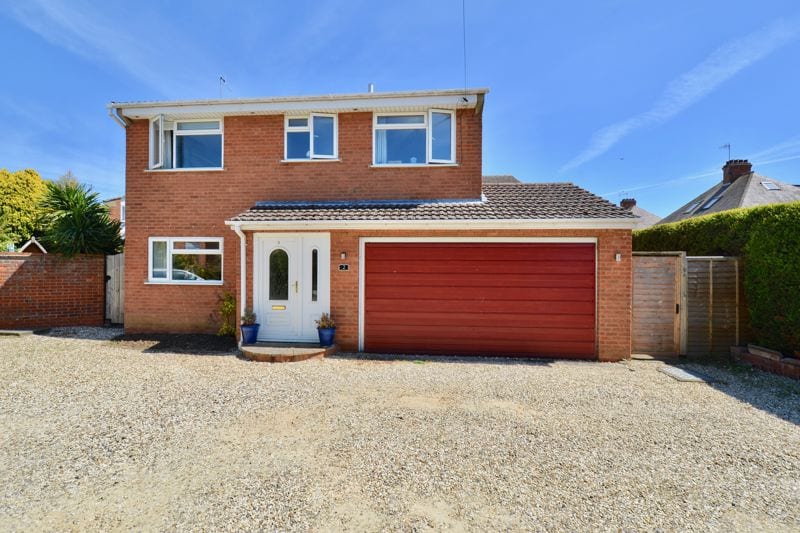 Badsey Lane, Evesham, WR11 3EZ • Chatterton Estate Agent