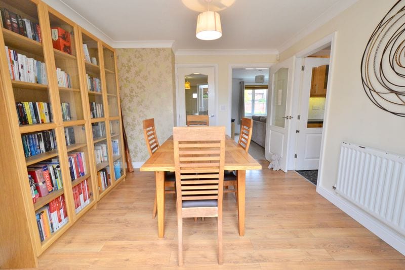 Legion Court, Middle Littleton, Evesham, WR11 8JH • Chatterton Estate Agent