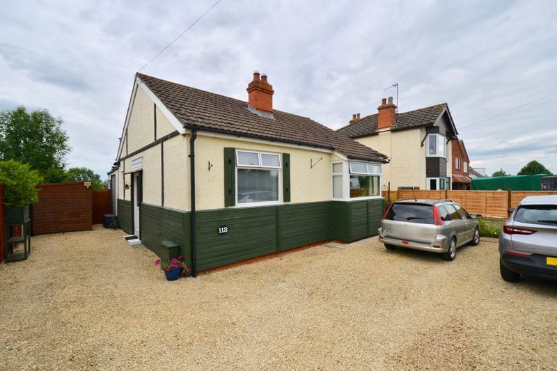 Bretforton Road, Badsey, WR11 7XQ • Chatterton Estate Agent