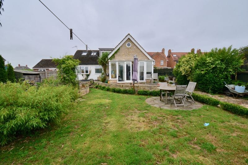 Bretforton Road, Badsey, Evesham, WR11 7XQ • Chatterton Estate Agent