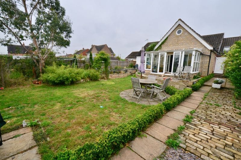 Bretforton Road, Badsey, Evesham, WR11 7XQ • Chatterton Estate Agent