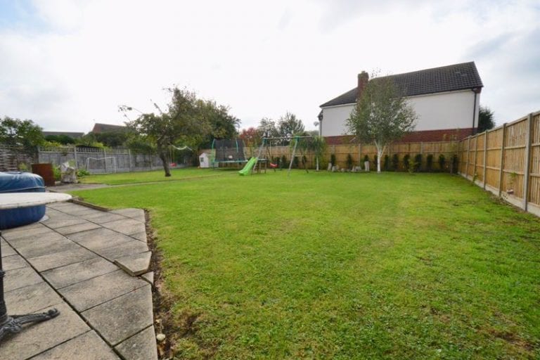 Badsey Fields Lane, Badsey, Evesham, WR11 7EX • Chatterton Estate Agent