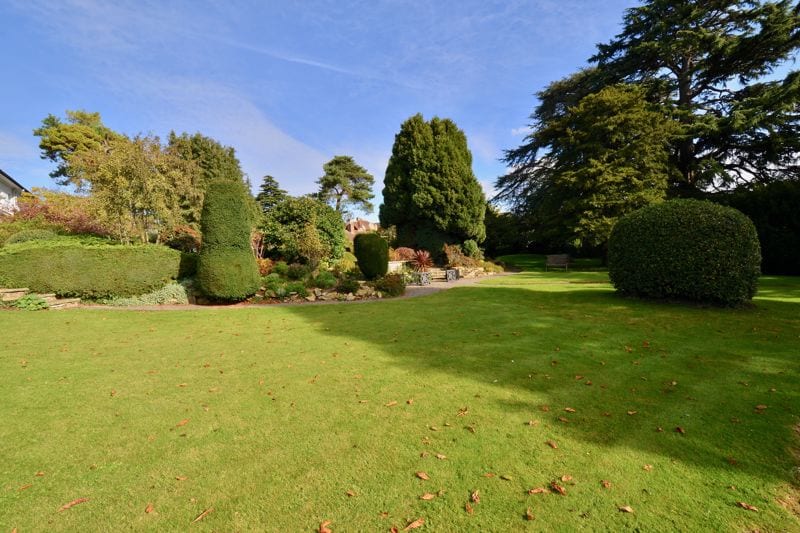 Greenhill Gardens, Greenhill, Evesham, WR11 4ND • Chatterton Estate Agent