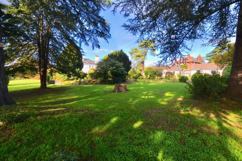 Greenhill Gardens, Greenhill, Evesham, WR11 4ND • Chatterton Estate Agent