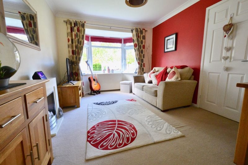 Greenhill Gardens, Greenhill, Evesham, WR11 4ND • Chatterton Estate Agent