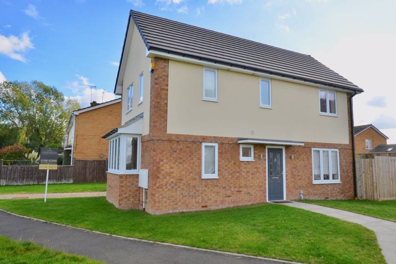 Meadow Road, South Littleton, Evesham, WR11 8YE • Chatterton Estate Agent