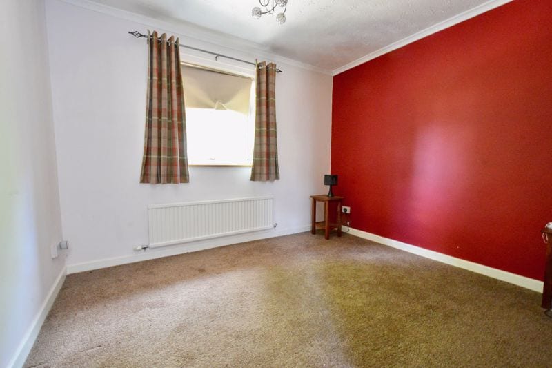 Lanesfield Park, Greenhill, Evesham, WR11 4NU • Chatterton Estate Agent