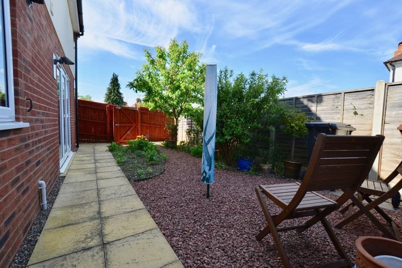 Lichfield Avenue, Evesham, WR11 3EA • Chatterton Estate Agent