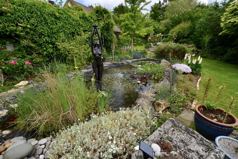 Field Barn Lane, Cropthorne, Pershore, WR10 3LY • Chatterton Estate Agent