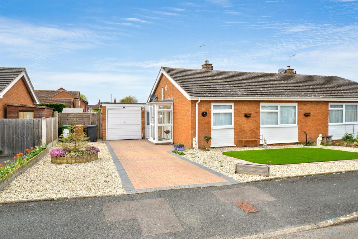 Binyon Close, Badsey, WR11 7EY