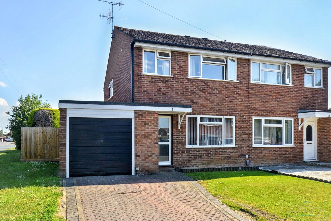 Maple Close, Evesham, WR11 1YF