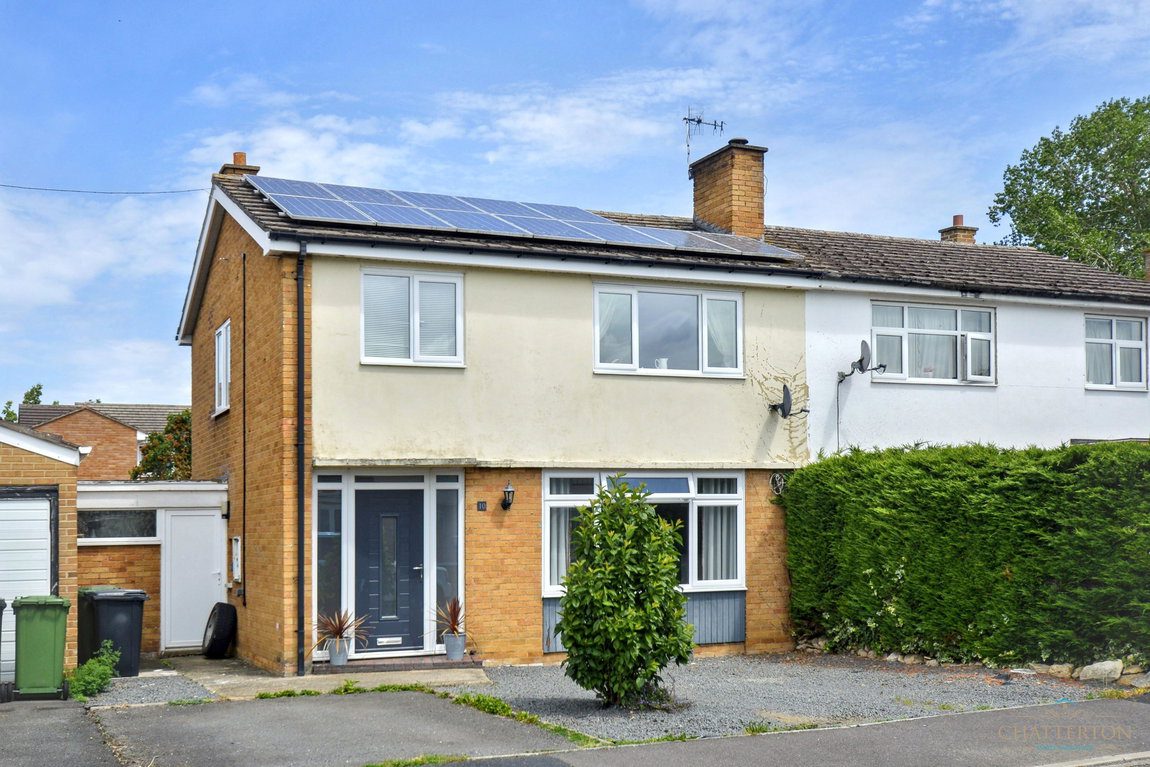 Meadow Road, South Littleton, WR11 8YE
