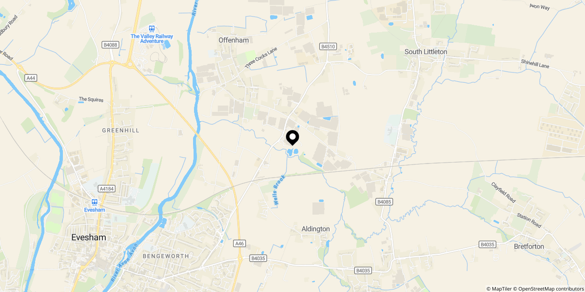 Approximate location of Eastnor, The Cross, Offenham, WR11 8RB